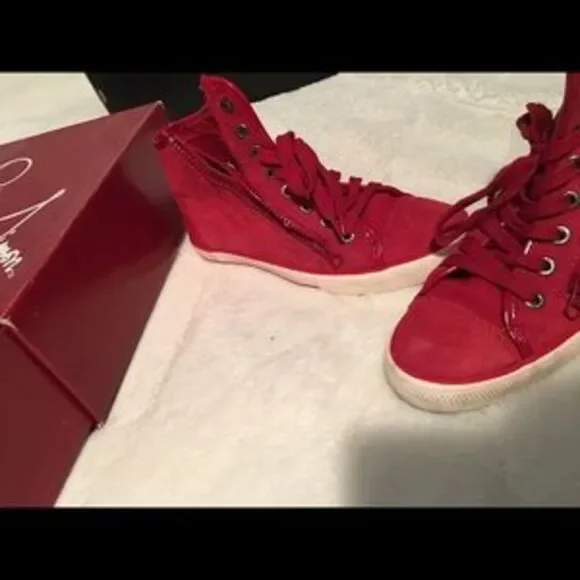 Philip Simon Sneakers👣 - Picture 3 of 3